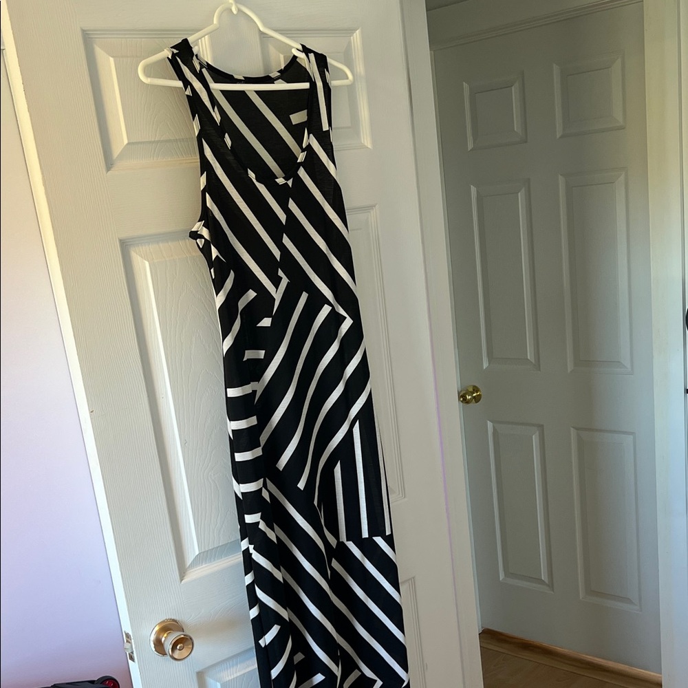 Eclipse Black and White Geometric Maxi Dress